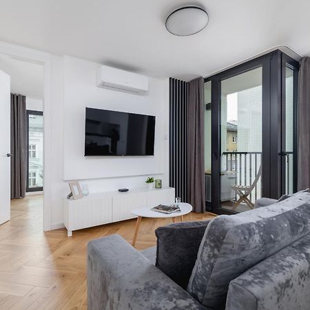 Lux Apartments Kosciuszki 39 With Parking By Renters Prestige Krakow Exterior photo